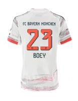 Bayern Munich Sacha Boey #23 Bortedrakt Dame 2025-26 Korte ermer